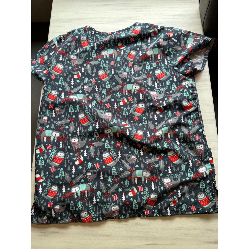 Lot of 4 Womens Holiday Scrub Tops Halloween Thanksgiving Christmas Sloths Med. - Picture 11 of 15